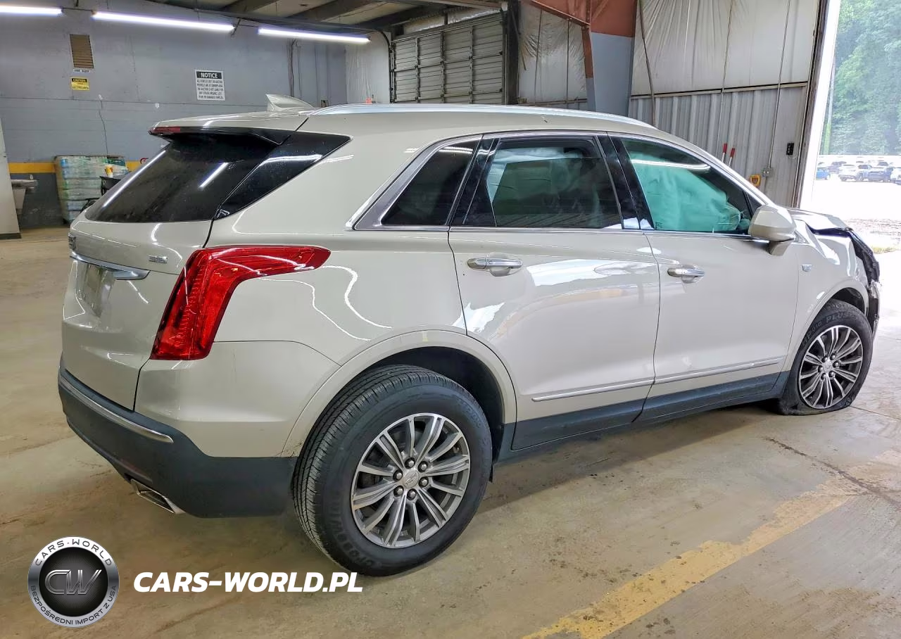 2017 Cadillac Xt5 Luxury VIN:1GYKNBRS3HZ122881 - 3