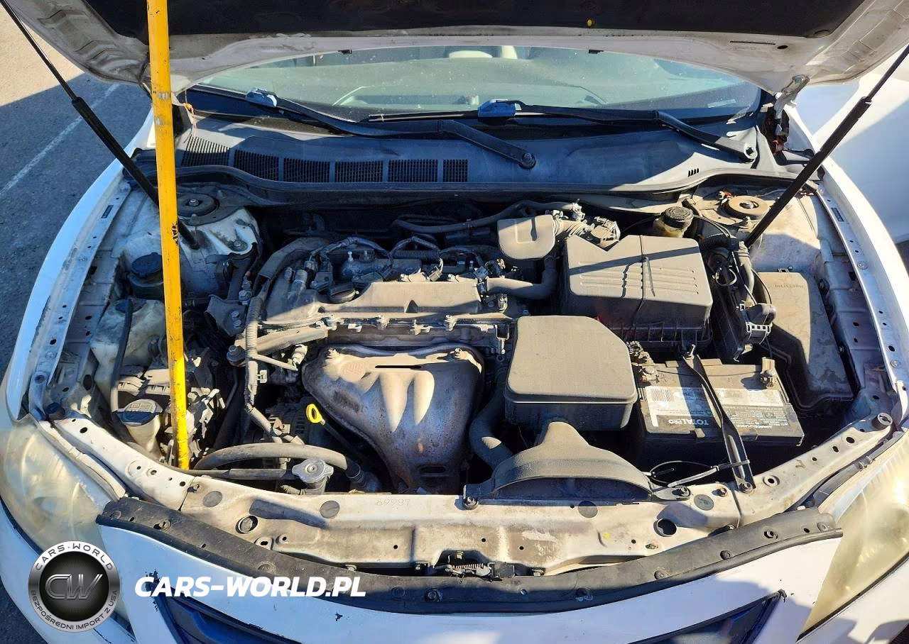 2010 Toyota Camry Le VIN:JTNBF3EK4A3000646 - 11