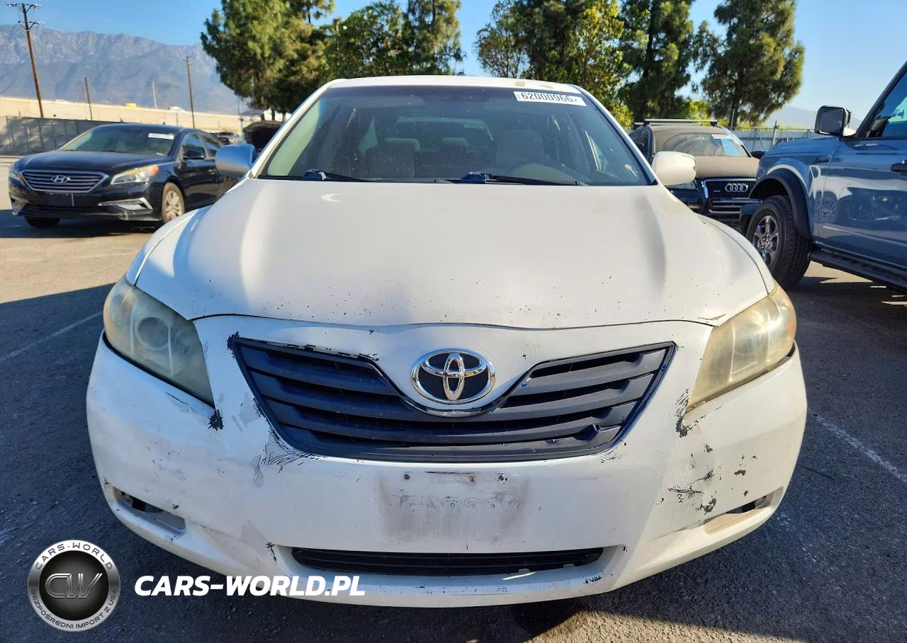 2010 Toyota Camry Le VIN:JTNBF3EK4A3000646 - 5