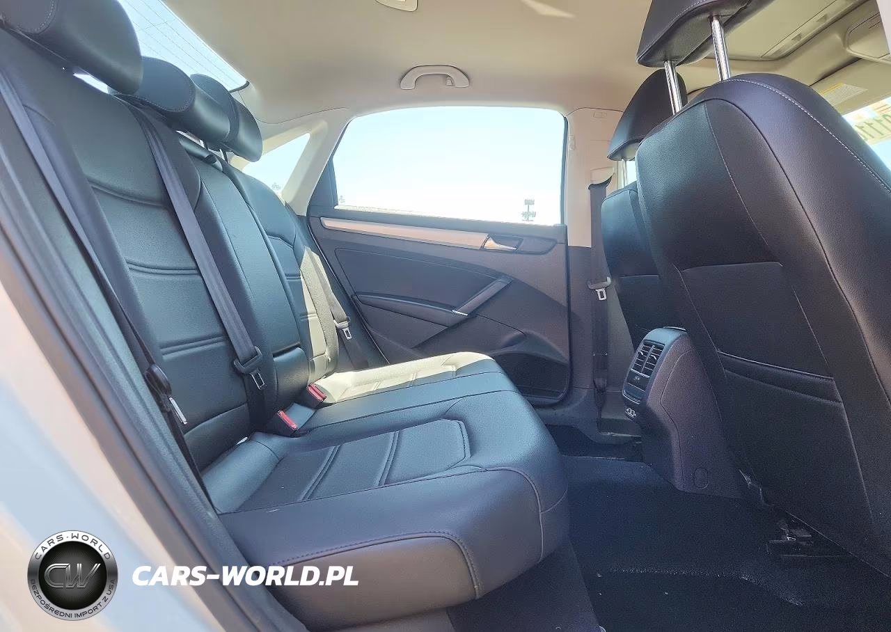 2021 Volkswagen Passat Se VIN:1VWSA7A3XMC017705 - 10