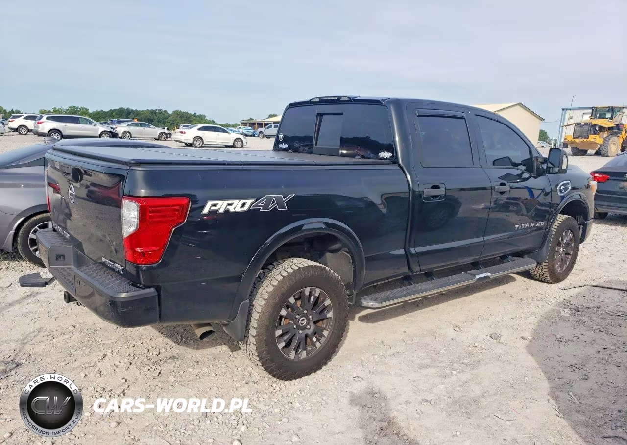 2018 Nissan Titan Xd VIN:1N6BA1F49JN519085 - 3