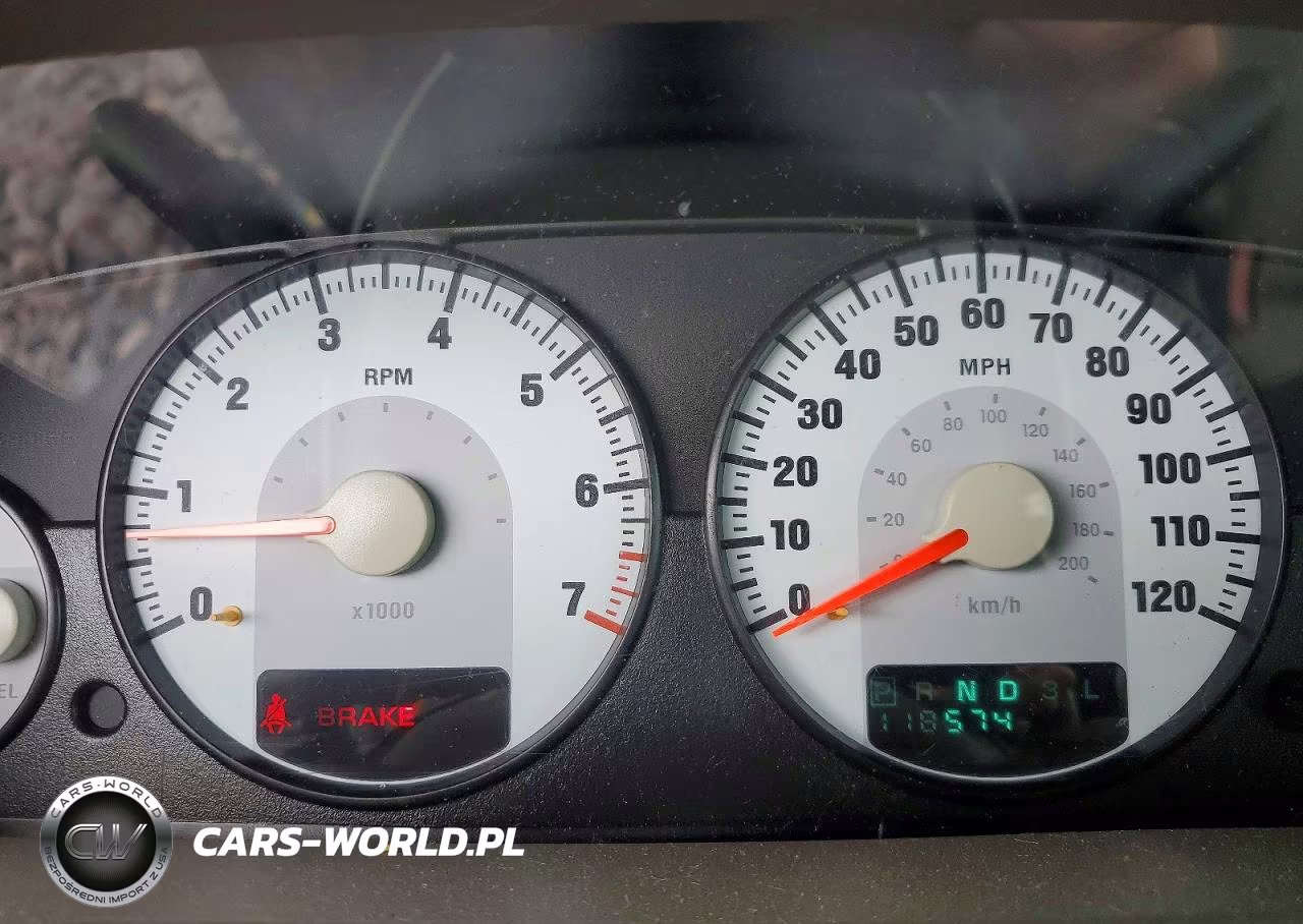 2006 Chrysler Sebring Gtc VIN:1C3EL75R06N261173 - 9