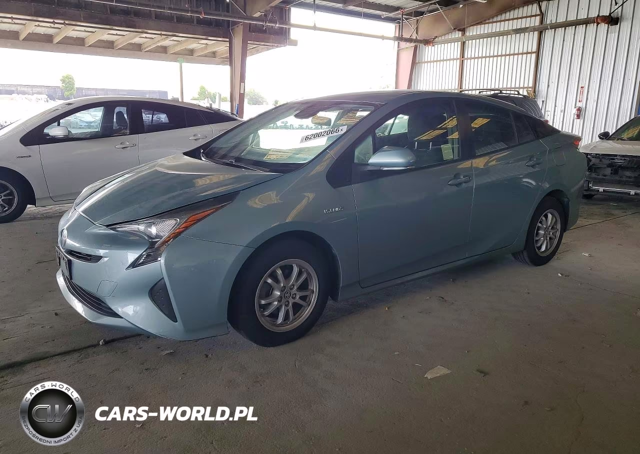 2017 Toyota Prius One