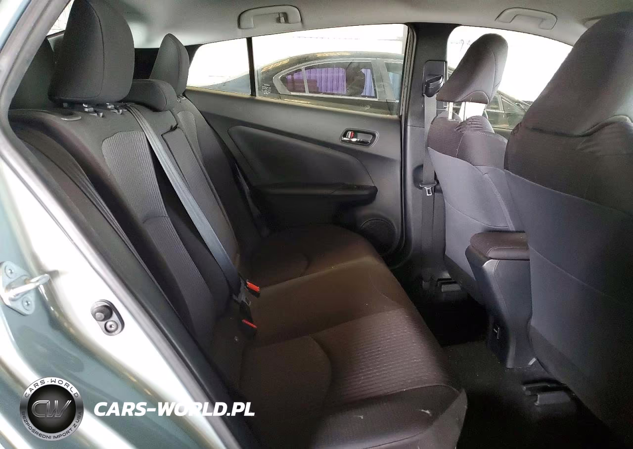 2017 Toyota Prius One VIN:JTDKBRFUXH3567618 - 10