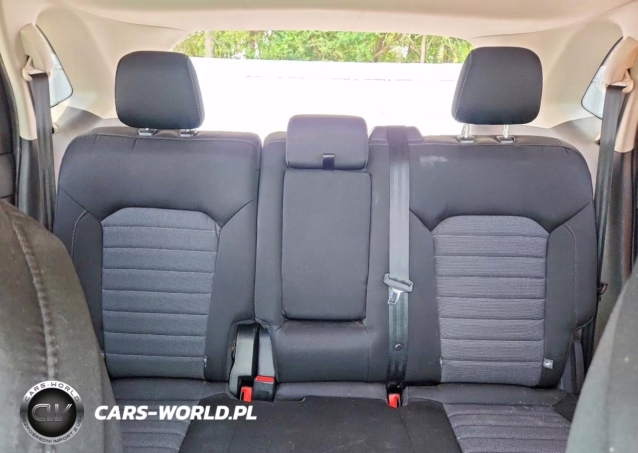 2016 Ford Edge Se VIN:2FMPK3G99GBC49173 - 10