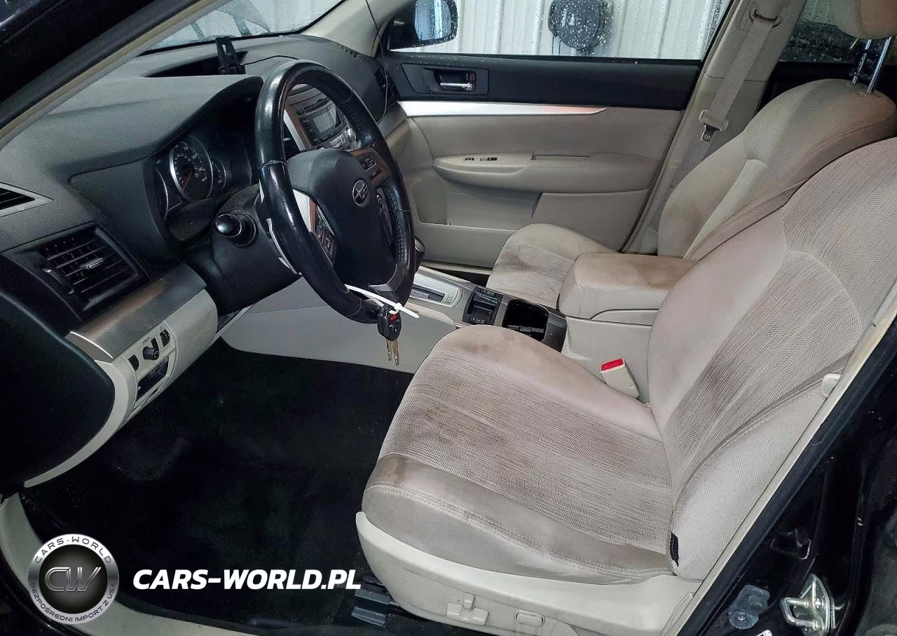 2013 Subaru Outback 2.5I Premium VIN:4S4BRBCC0D3323206 - 7