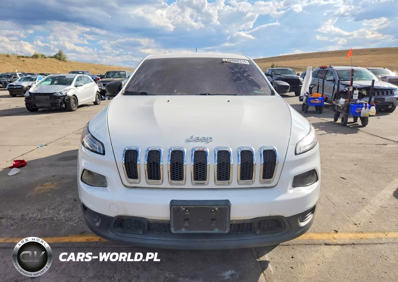 2015 Jeep Cherokee Sport VIN:1C4PJLAB5FW525476 - 6