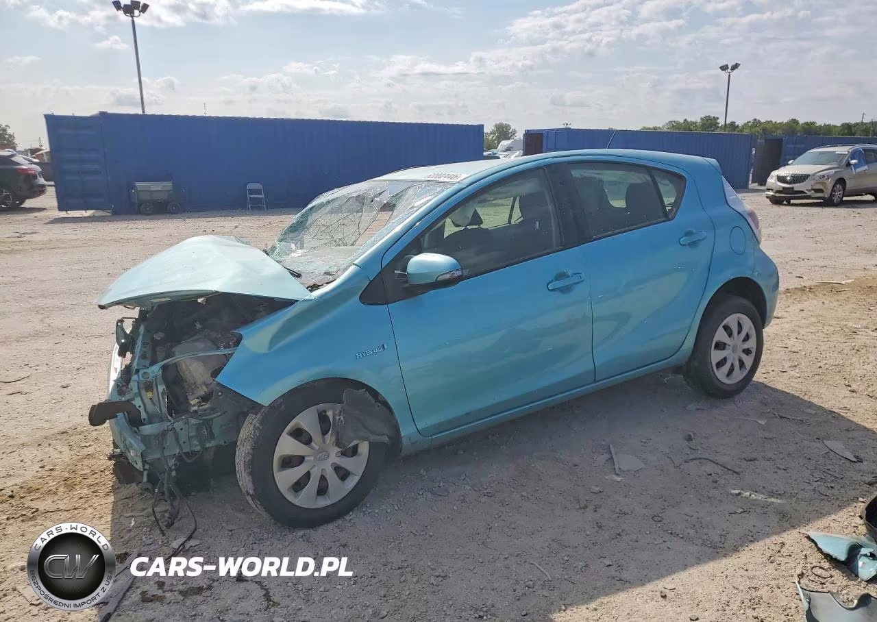 2014 Toyota Prius C Two