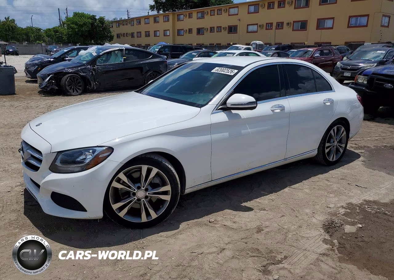 2016 Mercedes-Benz C 300