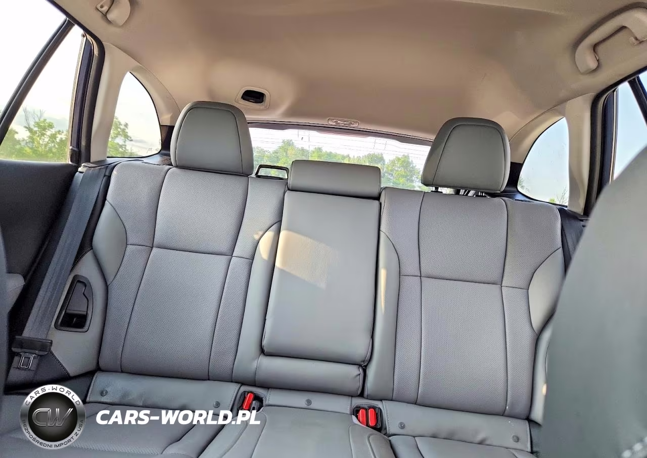 2025 Subaru Outback Limited VIN:4S4BTANC3S3242335 - 10