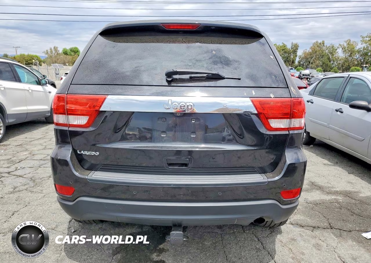 2013 Jeep Grand Cherokee Laredo VIN:1C4RJEAG4DC504326 - 6