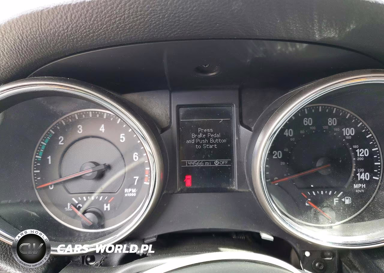 2013 Jeep Grand Cherokee Laredo VIN:1C4RJEAG4DC504326 - 9