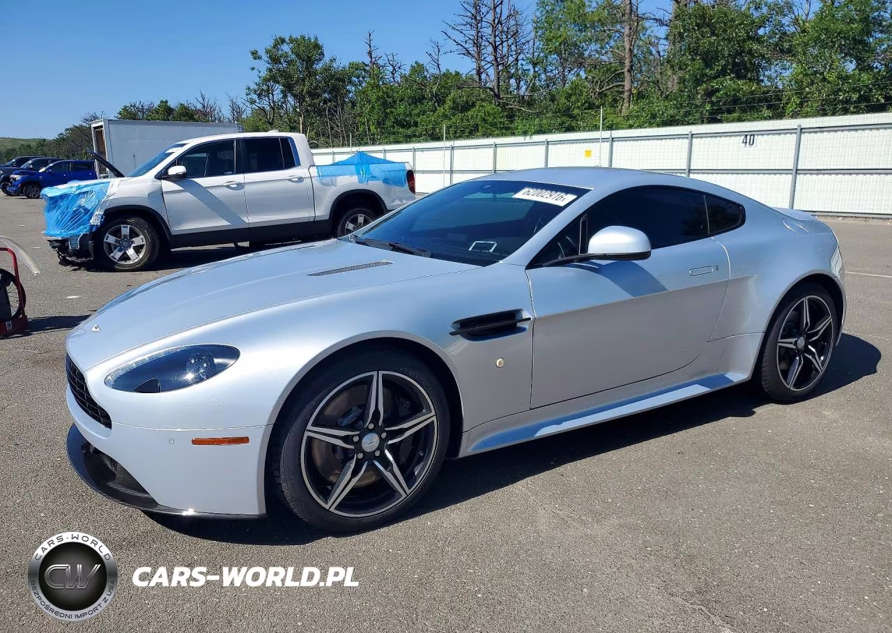 2016 Aston Martin V8 Vantage S – zdjęcie 1 z 12