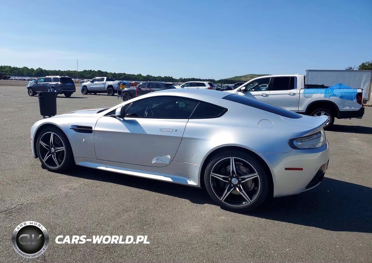2016 Aston Martin V8 Vantage S VIN:SCFEKBDL4GGC20568 - 2