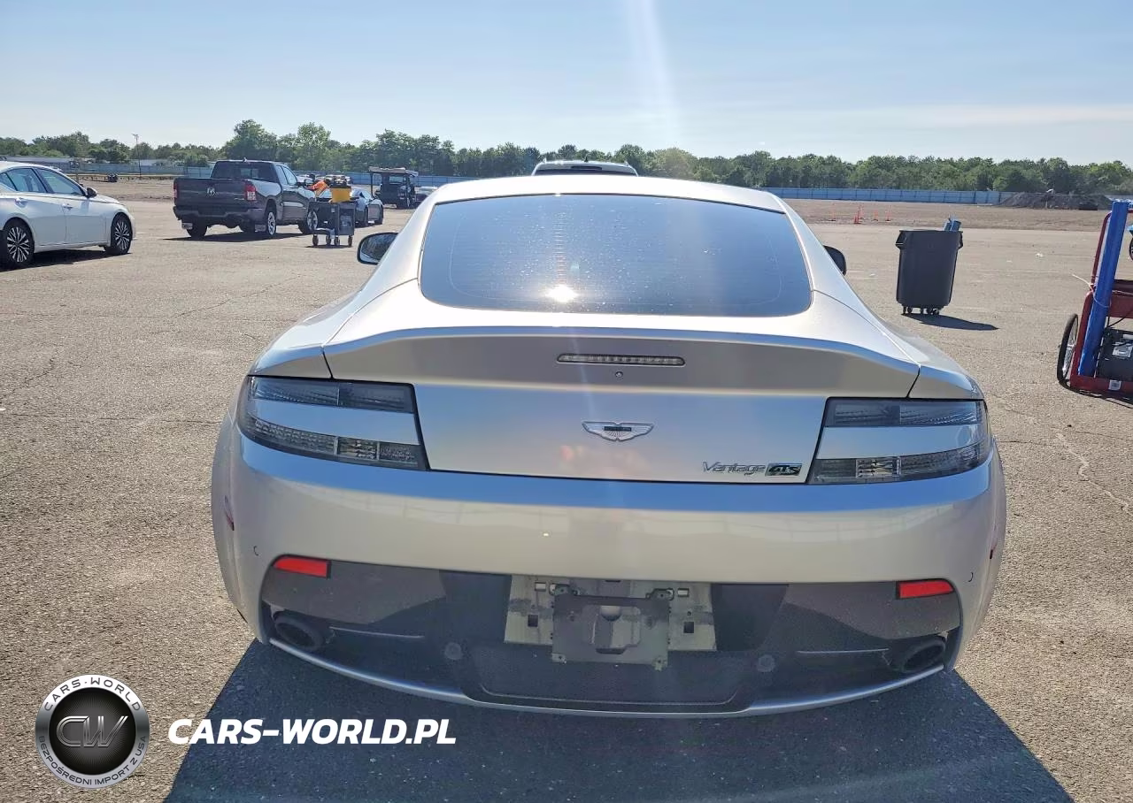 2016 Aston Martin V8 Vantage S VIN:SCFEKBDL4GGC20568 - 6