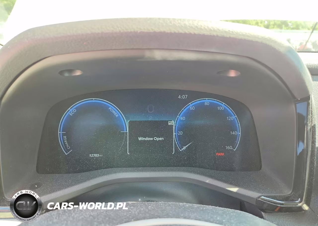 2025 Toyota Camry Xle VIN:4T1DAACK9SU081346 - 9