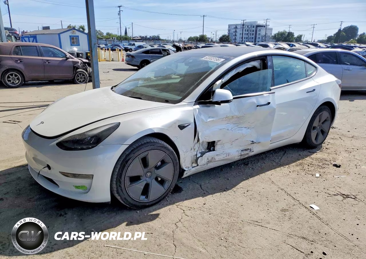 2023 Tesla Model 3 – zdjęcie 1 z 12