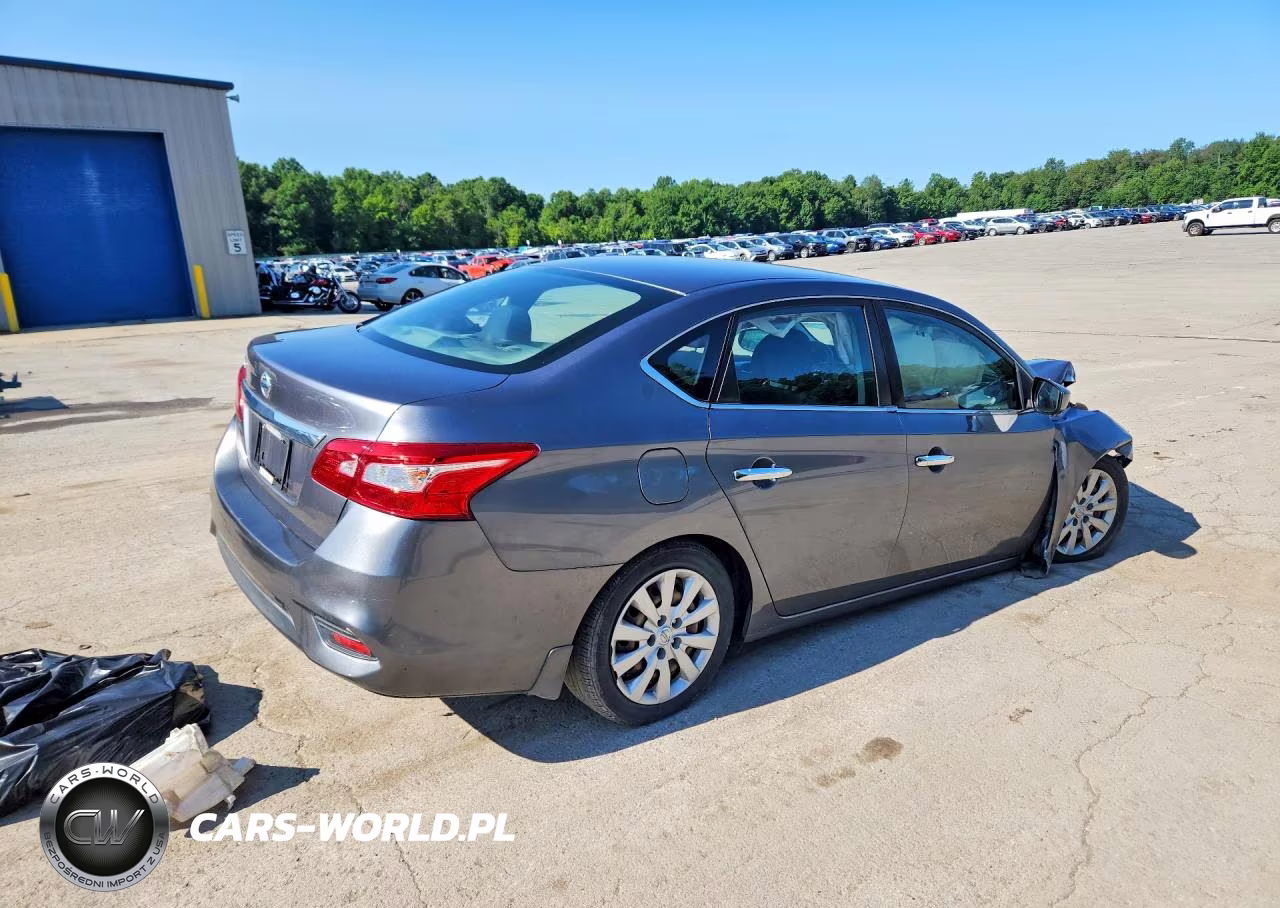 2019 Nissan Sentra S VIN:3N1AB7AP4KY449969 - 3