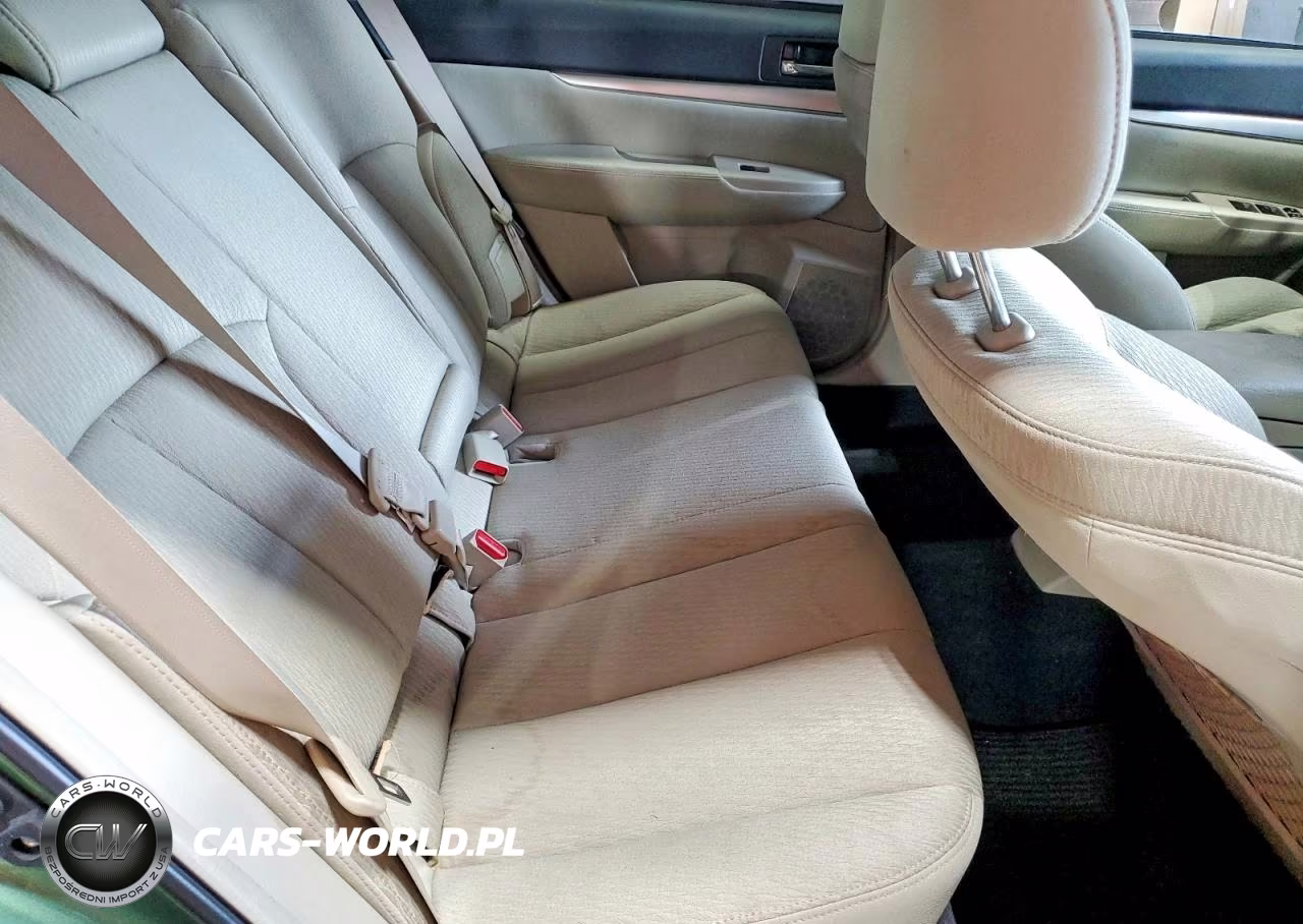 2010 Subaru Outback 2.5I Premium VIN:4S4BRBCC0A3324402 - 10