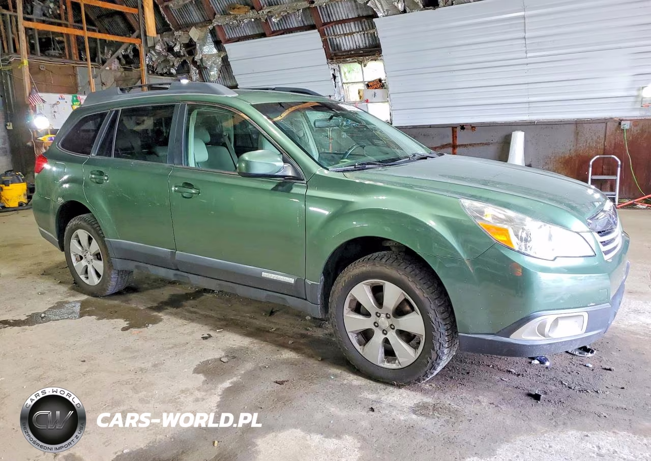 2010 Subaru Outback 2.5I Premium VIN:4S4BRBCC0A3324402 - 4