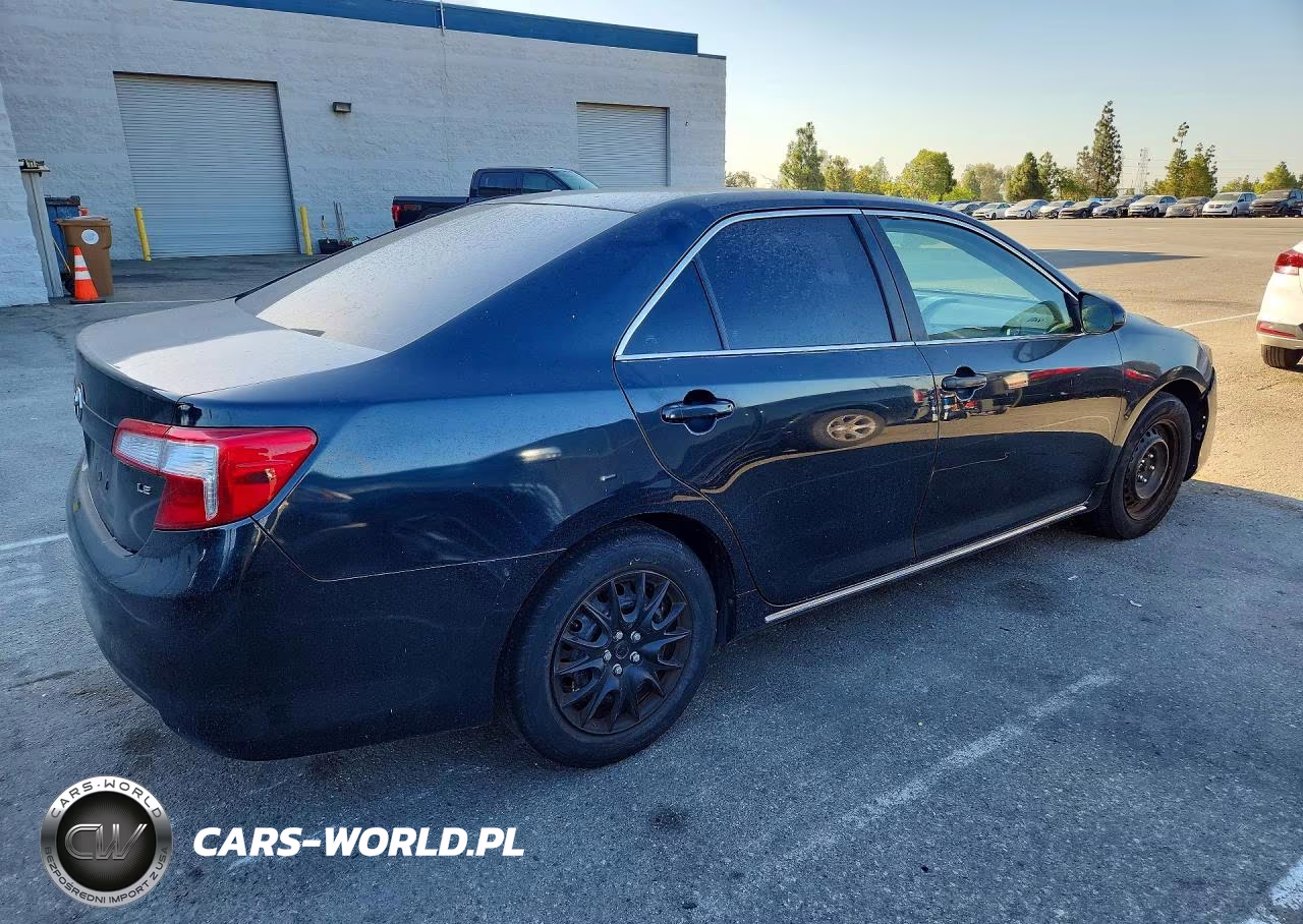 2012 Toyota Camry Le VIN:4T4BF1FK2CR167772 - 3