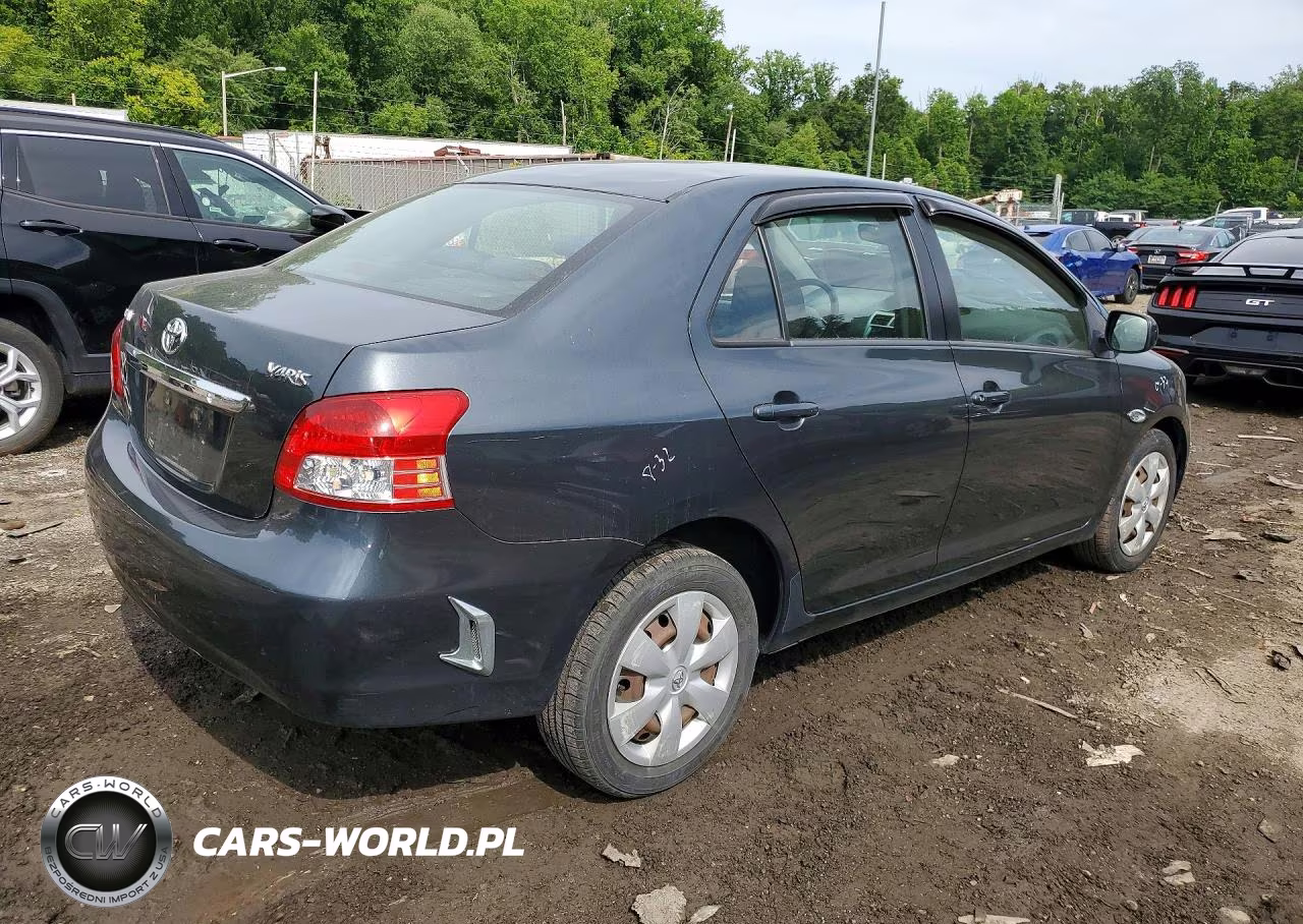 2008 Toyota Yaris Base VIN:JTDBT923984020585 - 3