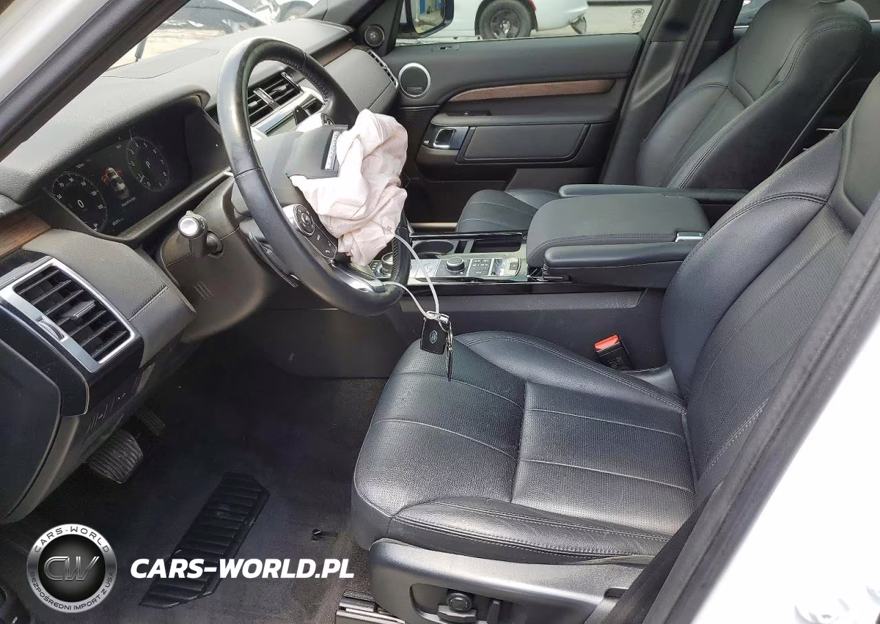 2018 Land Rover Discovery Hse VIN:SALRR2RV7JA079100 - 7