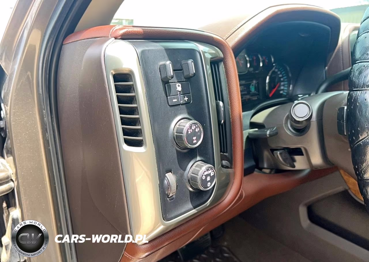 2015 Chevrolet Silverado K2500 High Country VIN:1GC1KXE88FF617187 - 11