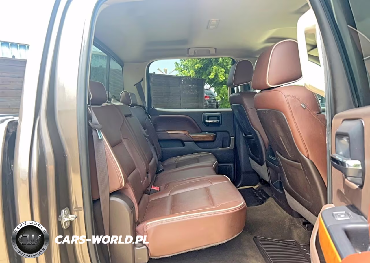 2015 Chevrolet Silverado K2500 High Country VIN:1GC1KXE88FF617187 - 6