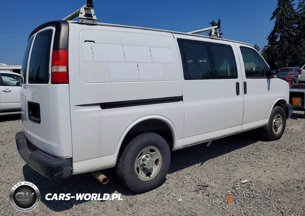 2013 Chevrolet Express G2500 VIN:1GCWGFCA7D1105423 - 3