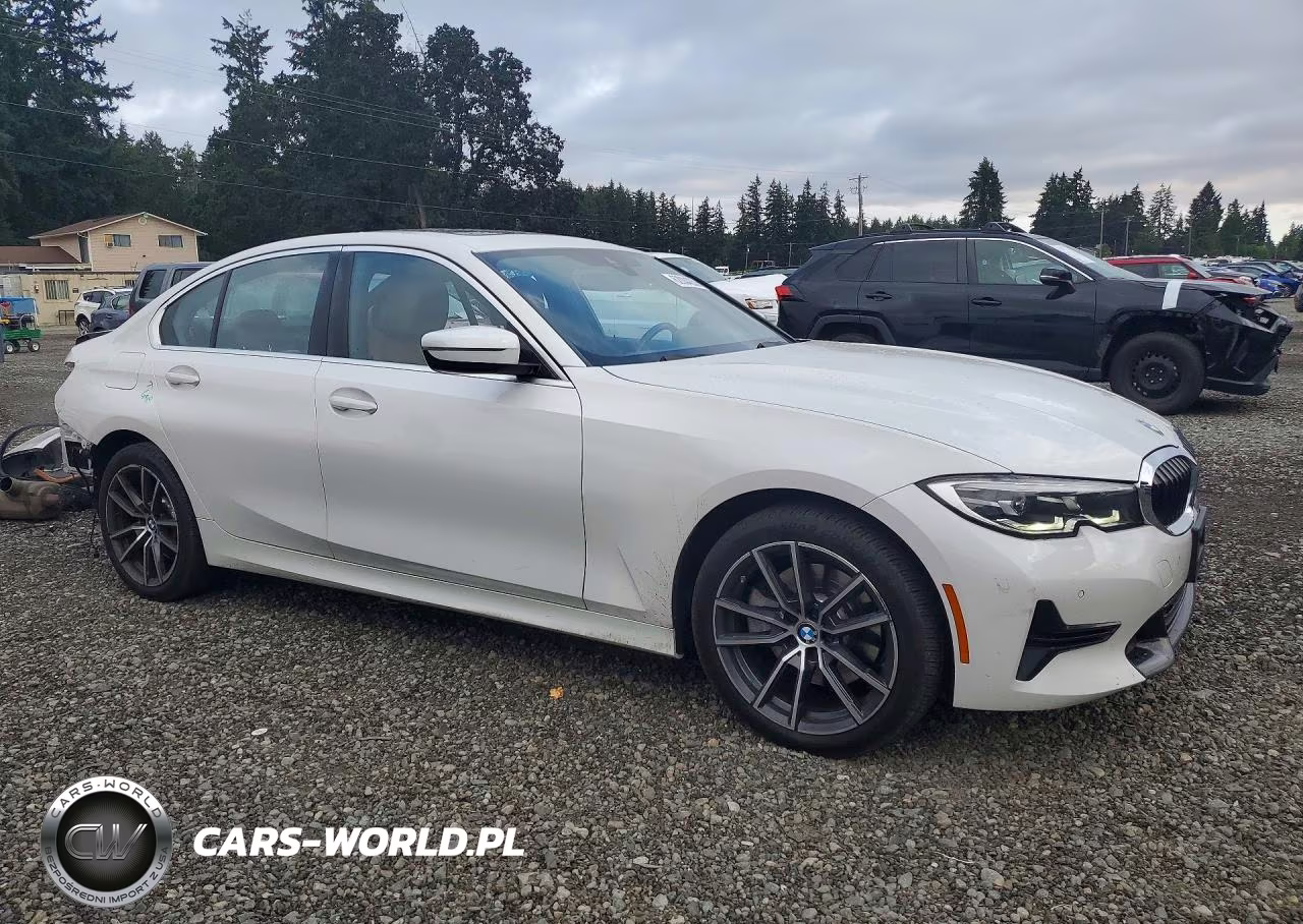 2019 BMW 330Xi VIN:WBA5R7C56KAJ78811 - 4
