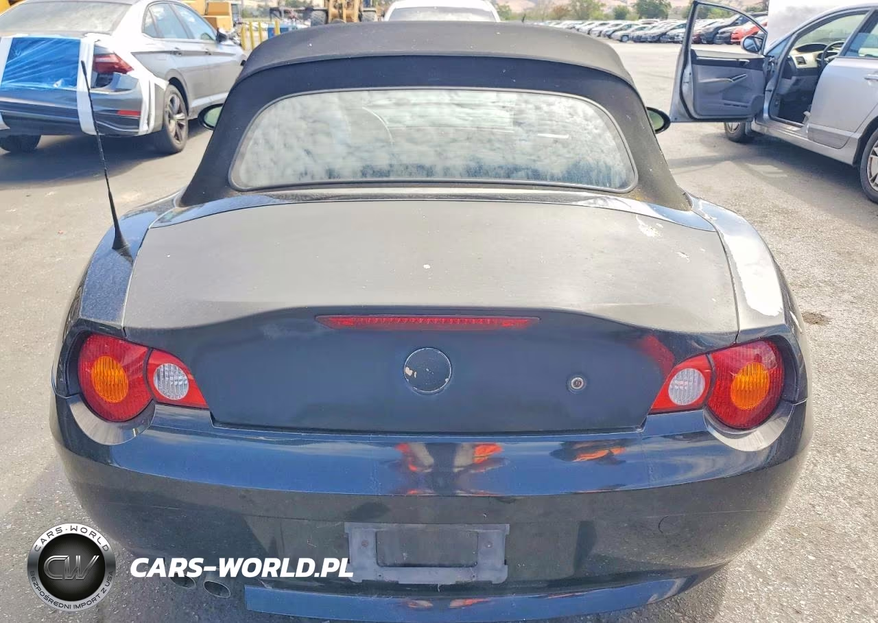 2003 BMW Z4 2.5 VIN:4USBT33483LS40426 - 10