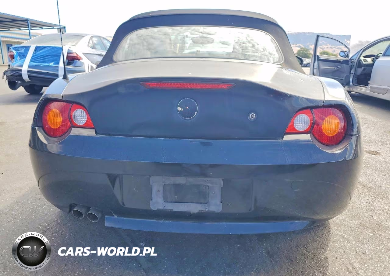 2003 BMW Z4 2.5 VIN:4USBT33483LS40426 - 6
