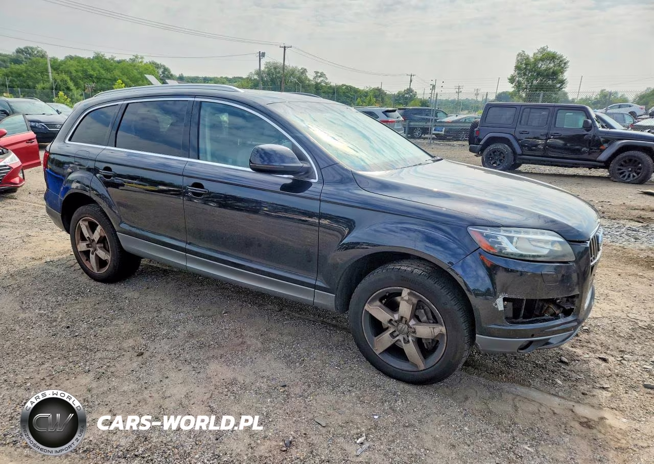 2013 Audi Q7 3.0T Premium VIN:WA1LGAFE9DD000119 - 4