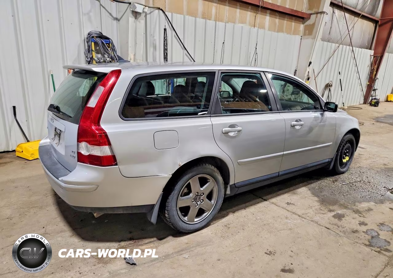 2005 Volvo V50 T5 VIN:YV1MJ682652065674 - 3