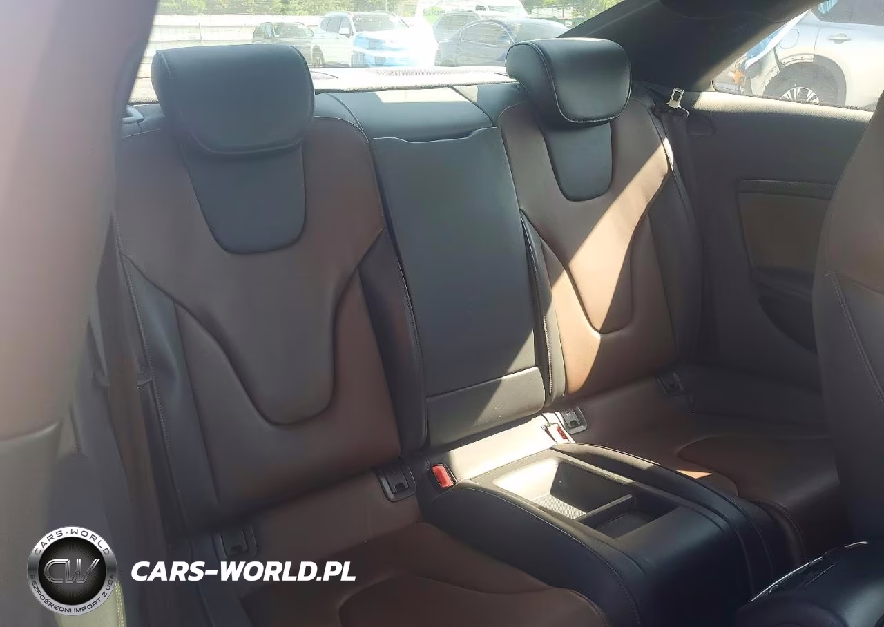 2013 Audi S5 Premium Plus VIN:WAUCGAFR8DA031496 - 10