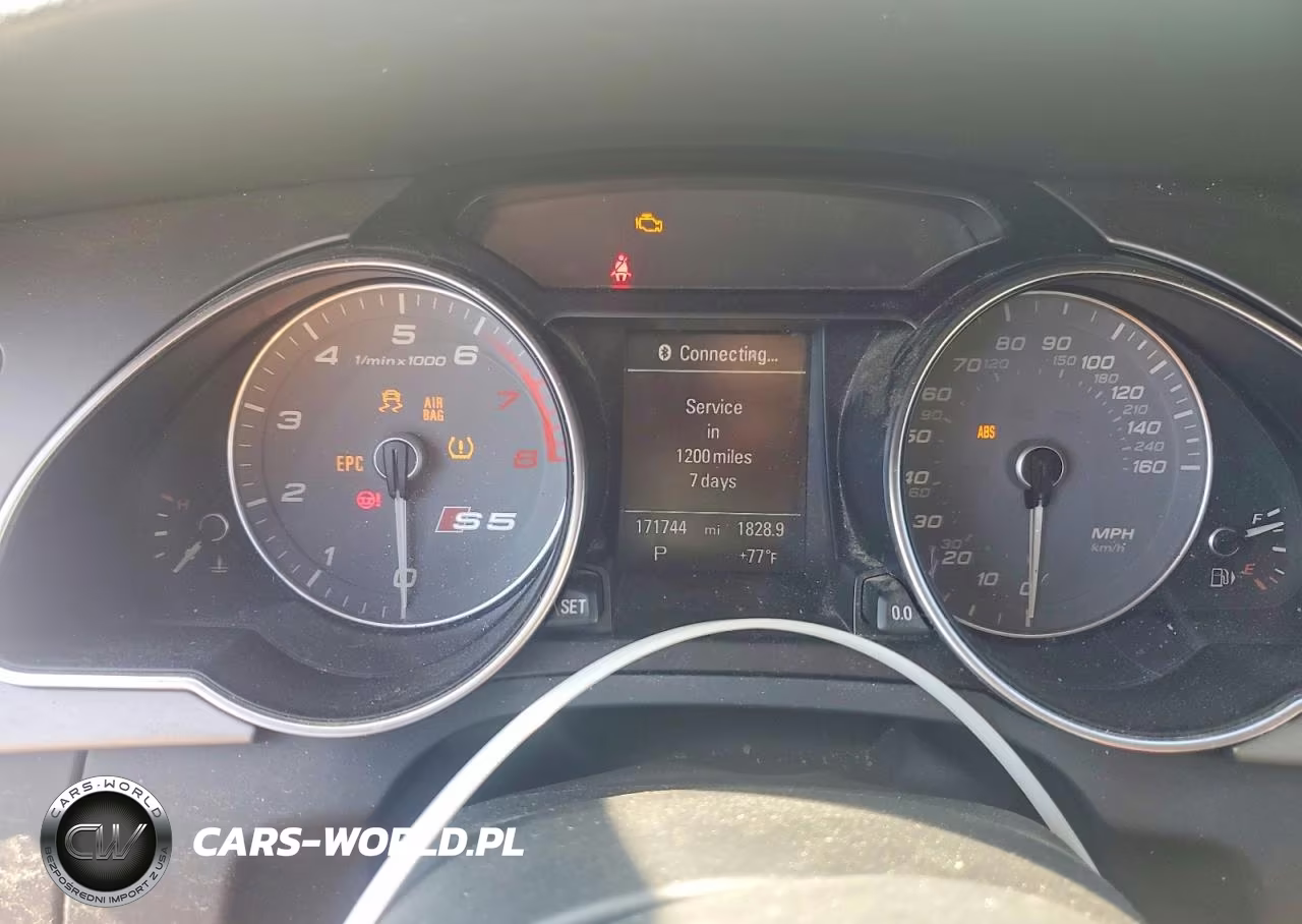 2013 Audi S5 Premium Plus VIN:WAUCGAFR8DA031496 - 9