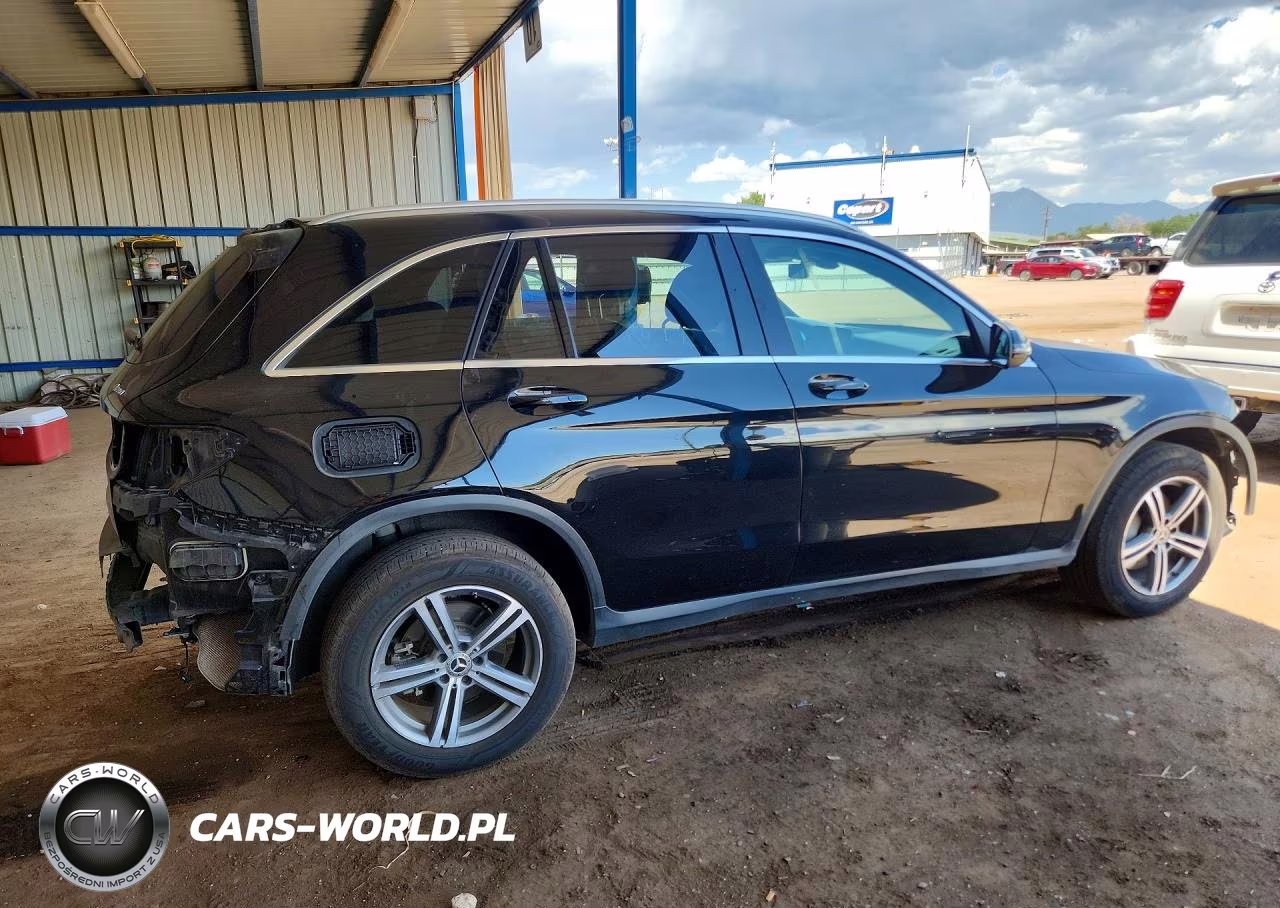 2020 Mercedes-Benz Glc 300 4Matic VIN:WDC0G8EB1LF711688 - 3