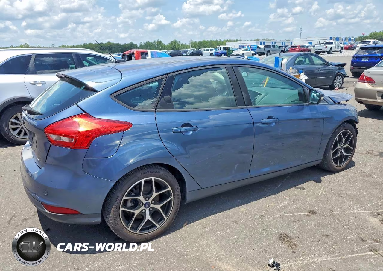 2018 Ford Focus Sel VIN:1FADP3M26JL266204 - 3