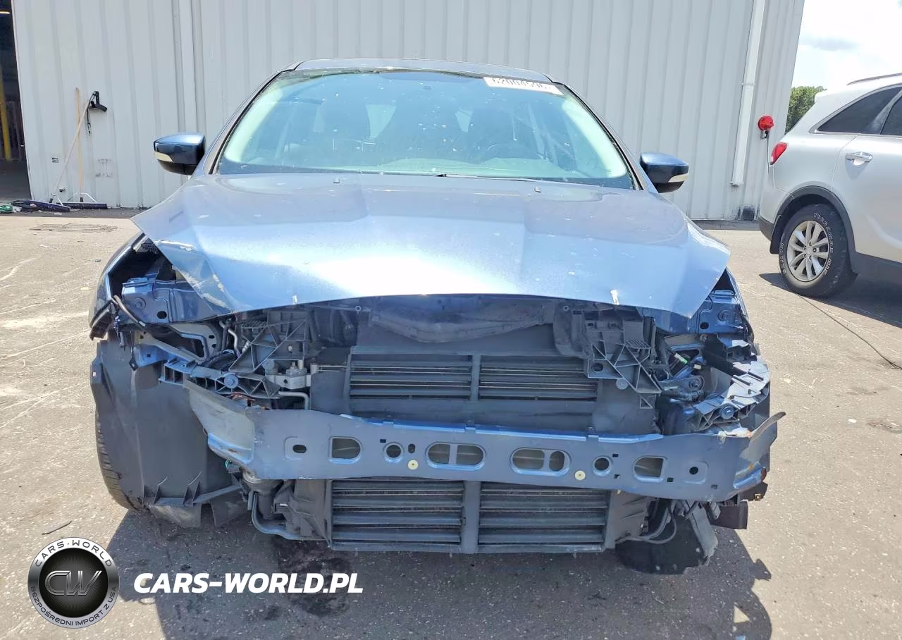 2018 Ford Focus Sel VIN:1FADP3M26JL266204 - 5