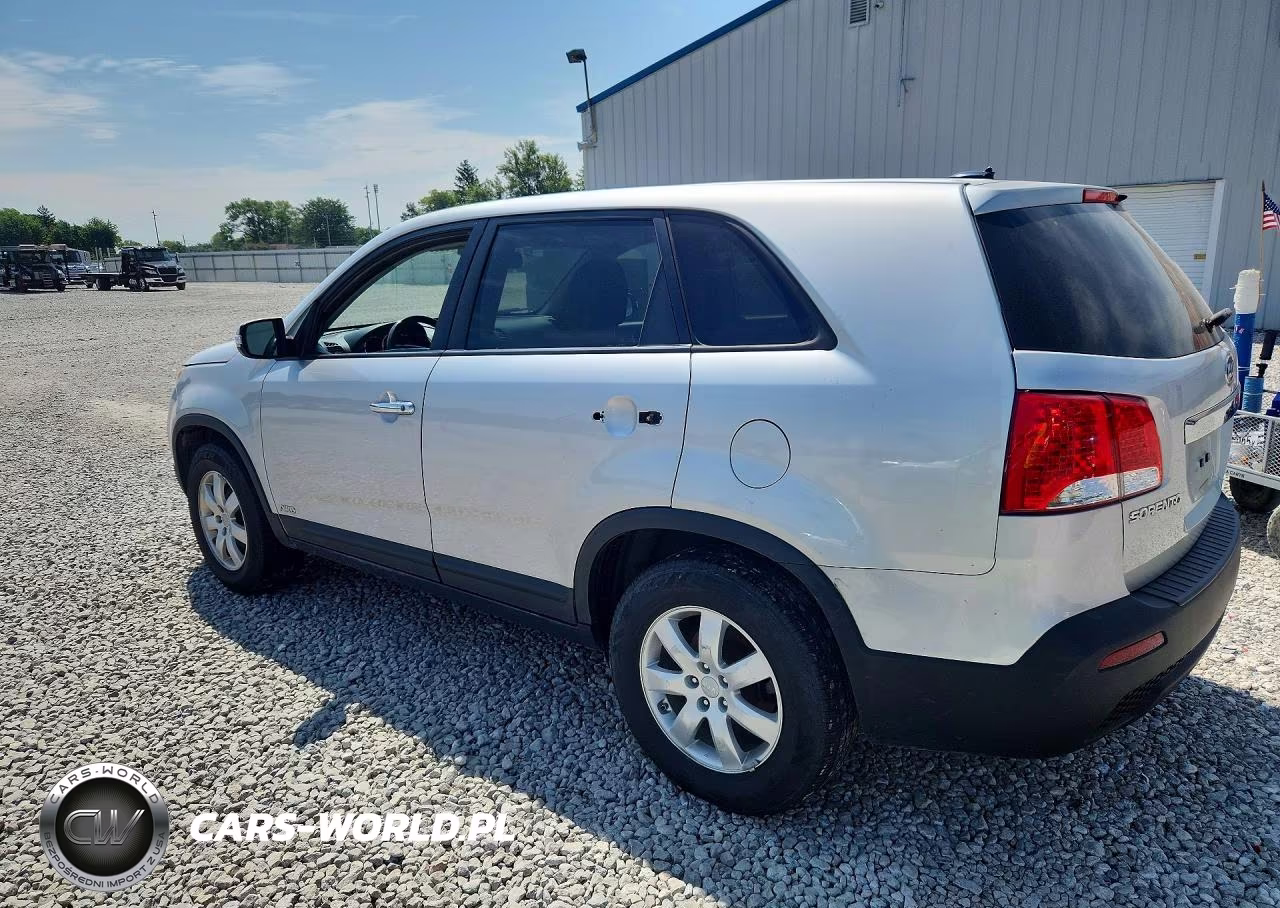 2013 Kia Sorento Lx VIN:5XYKTDA64DG355991 - 2