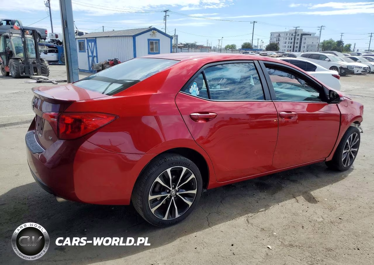 2019 Toyota Corolla Se VIN:2T1BURHE4KC165320 - 3