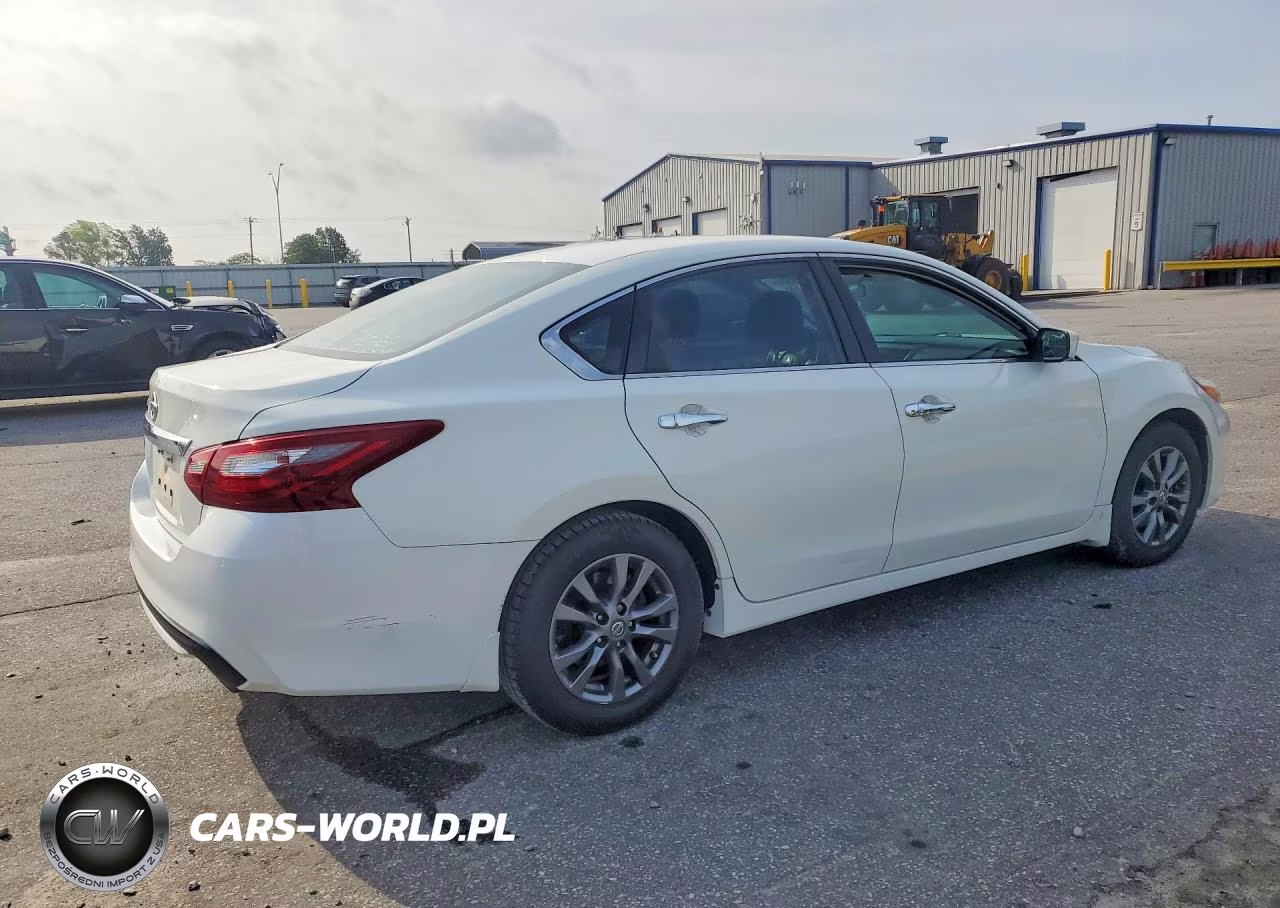 2018 Nissan Altima 2.5 S VIN:1N4AL3AP5JC153939 - 3