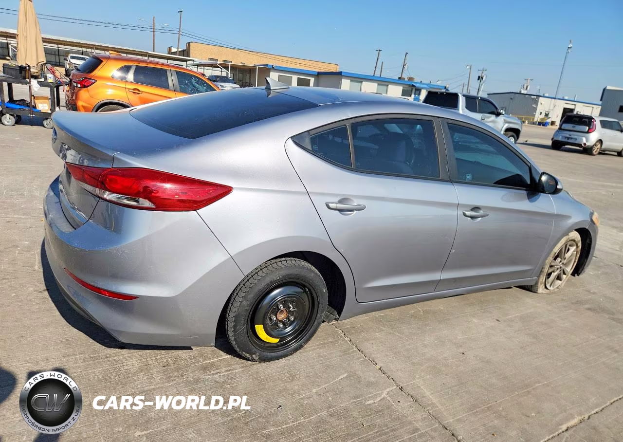 2017 Hyundai Elantra Se VIN:5NPD84LF9HH048550 - 3