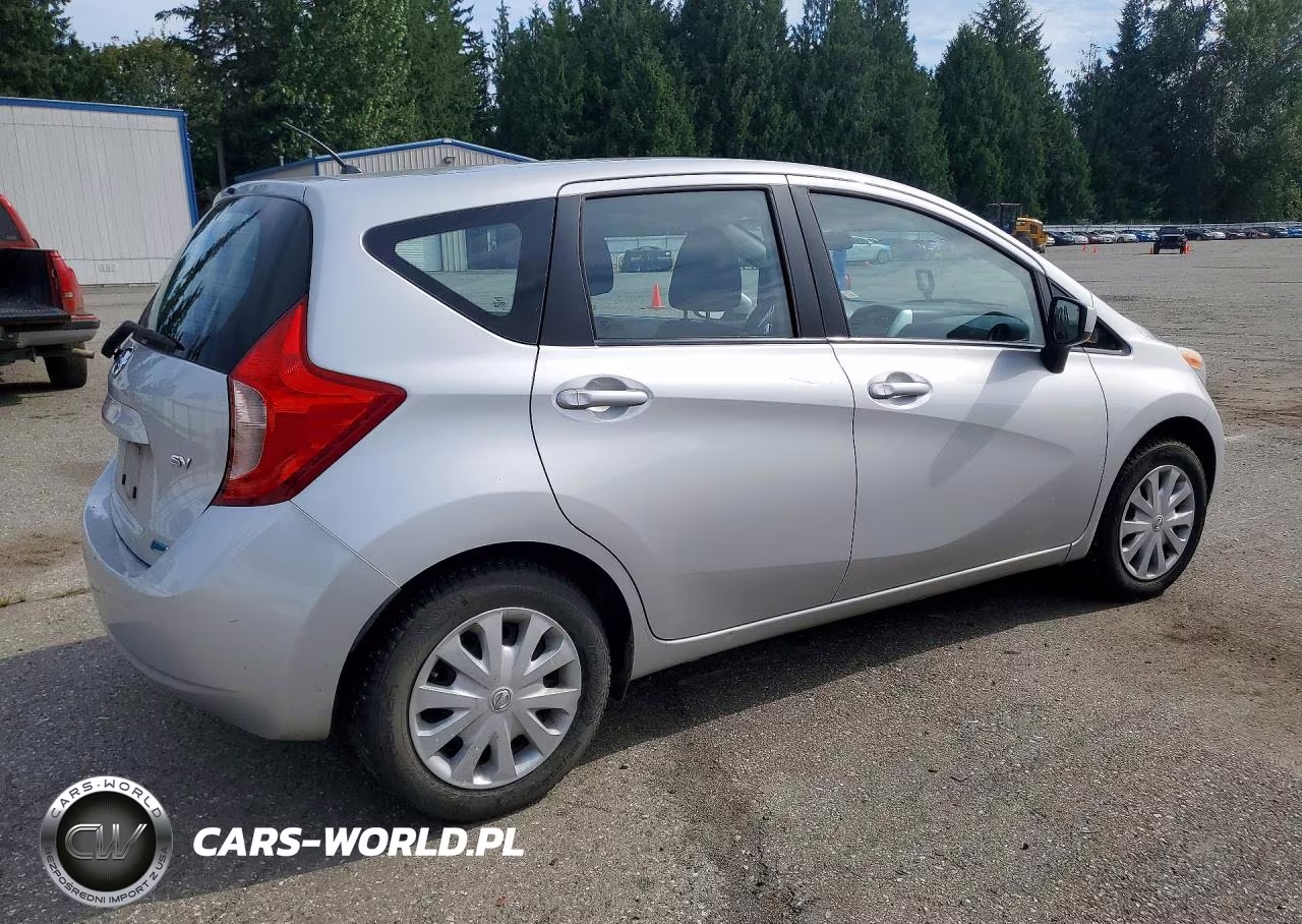 2015 Nissan Versa Note Sv VIN:3N1CE2CP8FL385891 - 3