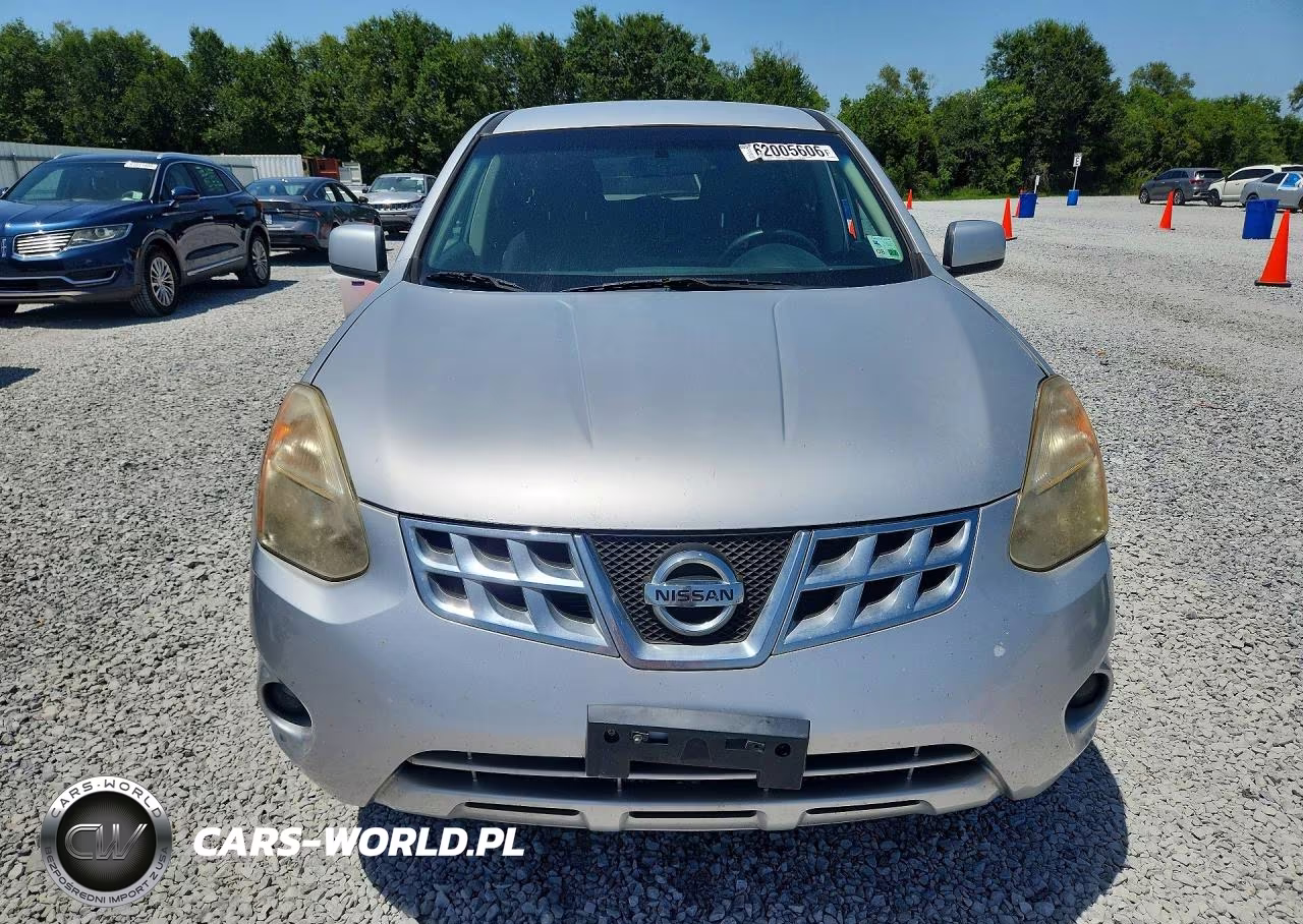 2013 Nissan Rogue S VIN:JN8AS5MT5DW549717 - 5