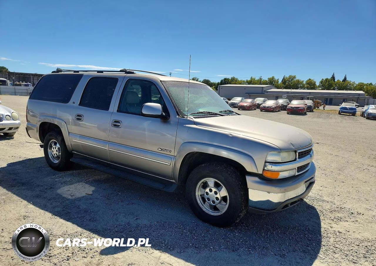 2000 Chevrolet Suburban K1500 VIN:3GNFK16T5YG151958 - 4