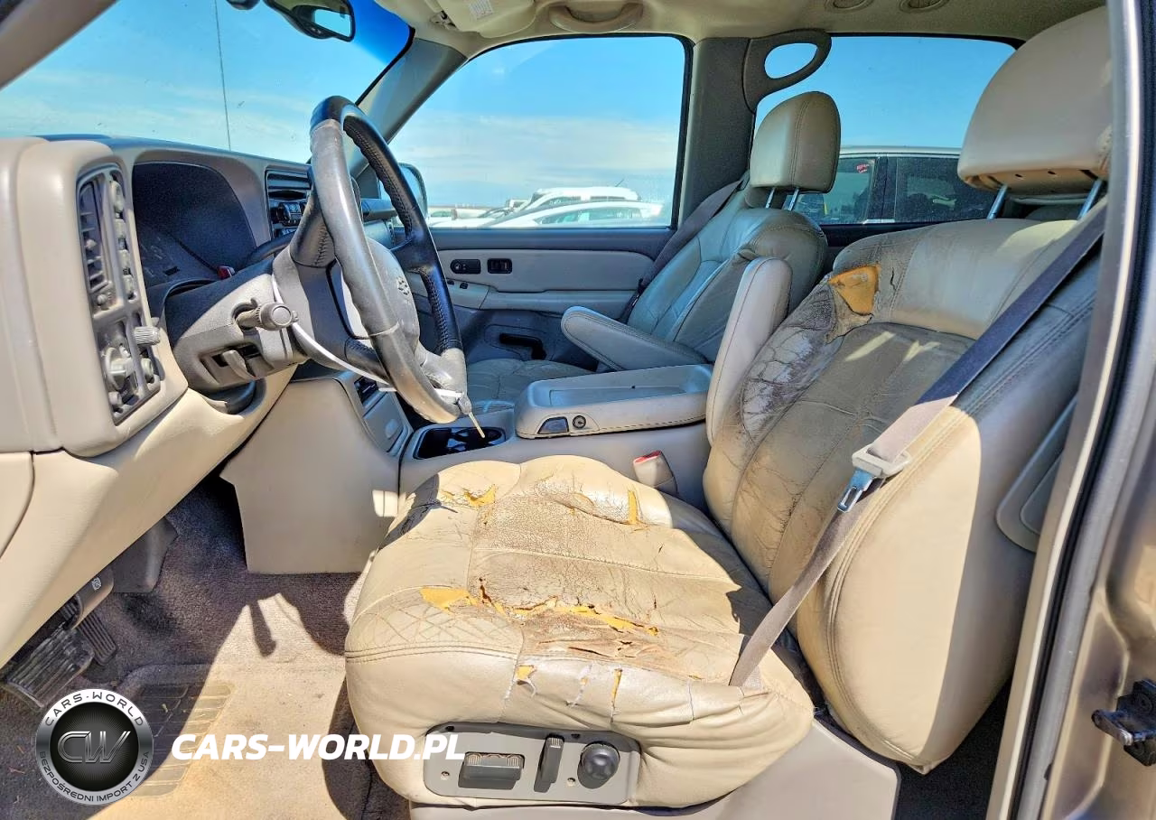 2000 Chevrolet Suburban K1500 VIN:3GNFK16T5YG151958 - 7