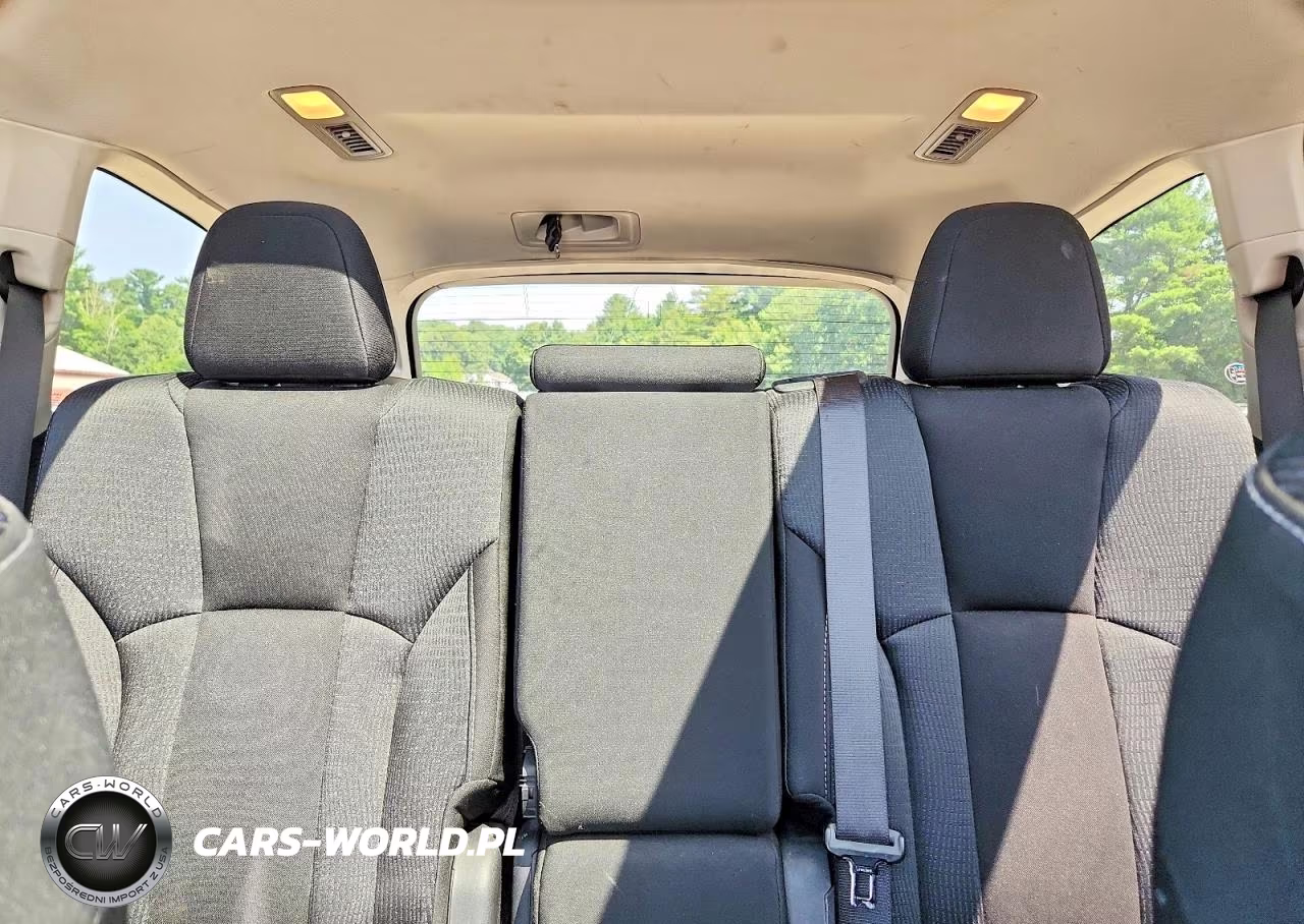 2019 Subaru Ascent Premium VIN:4S4WMAED8K3437452 - 10