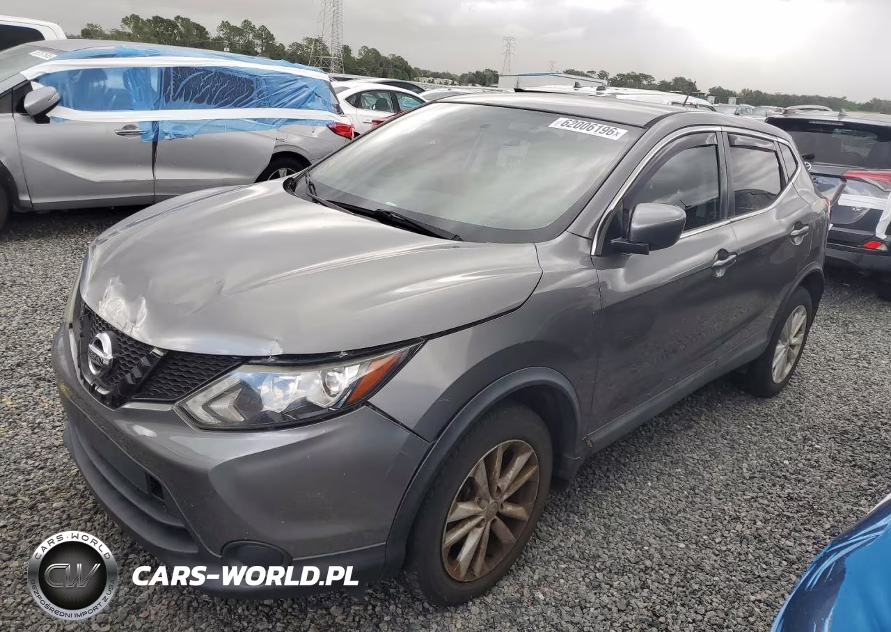 2017 Nissan Rogue Sport S